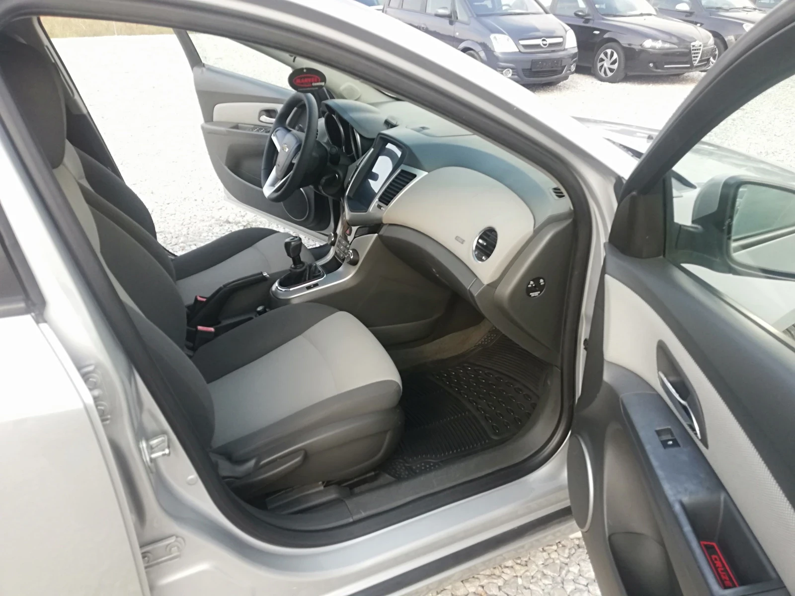 Chevrolet Cruze 2.0DI KLI NAVI | Mobile.bg � ����������� 3