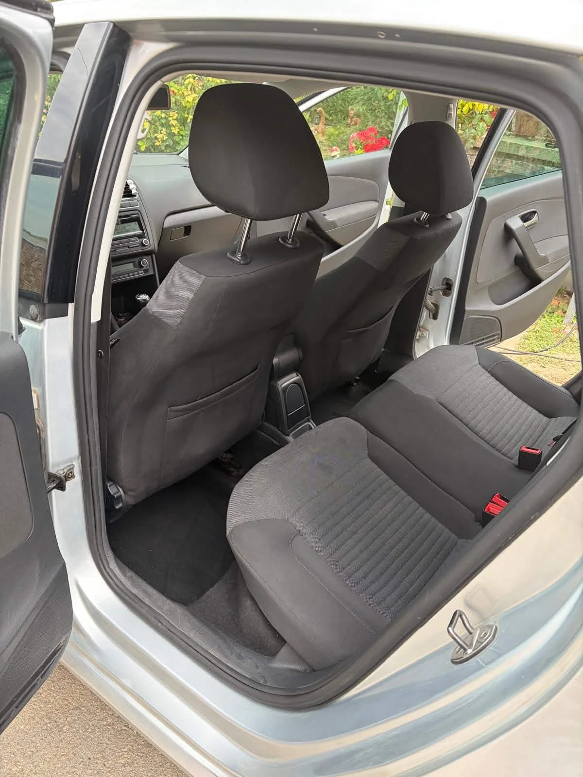 VW Polo, снимка 10 - Автомобили и джипове - 55922497