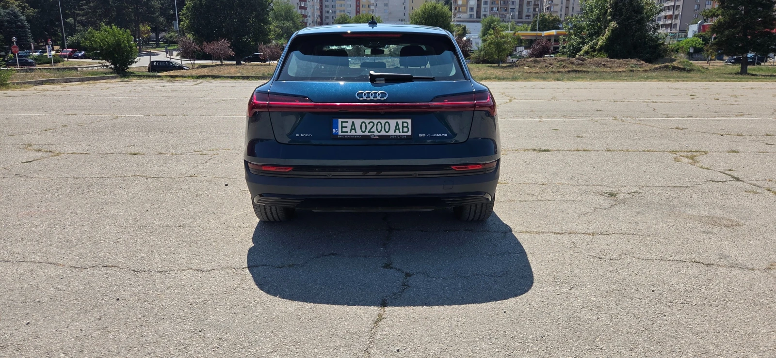 Audi E-Tron 55 S line | 2 НОВИ електромотора | 360  | Matrix, снимка 4 - Автомобили и джипове - 56185327