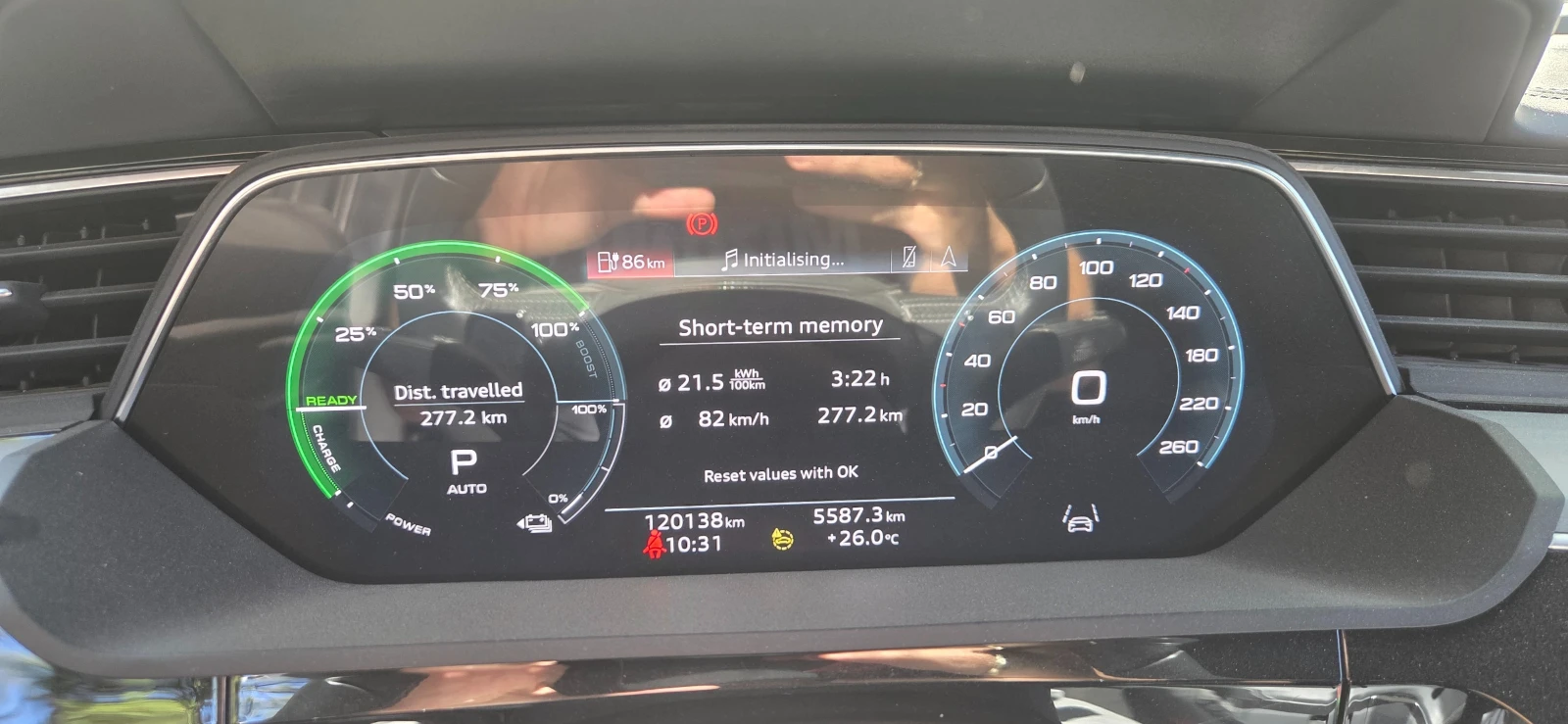 Audi E-Tron 55 S line | 2 НОВИ електромотора | 360  | Matrix, снимка 13 - Автомобили и джипове - 56185327