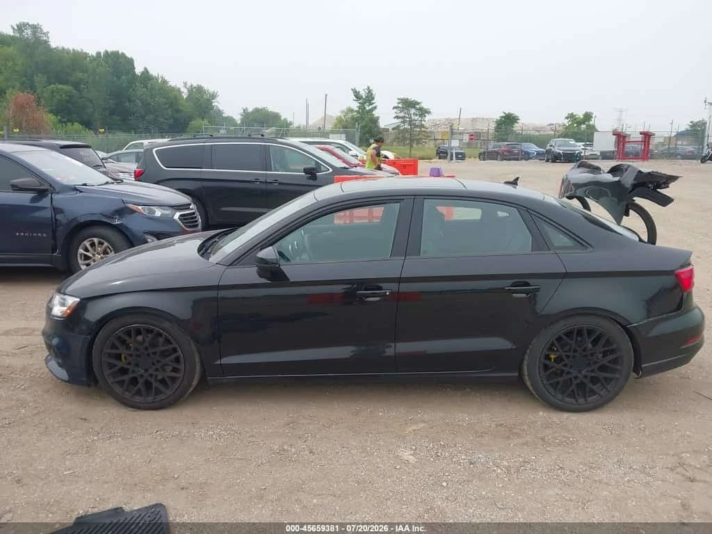 Audi A3 * PREMIUM * CARFAX * ОПЦИЯ ЗА ФИНАНСИРАНЕ * , снимка 14 - Автомобили и джипове - 56256026