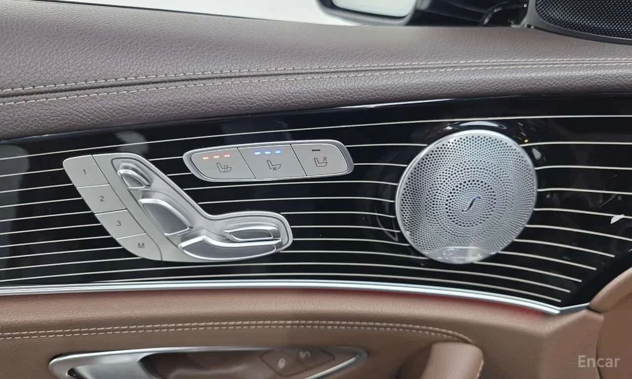 Mercedes-Benz E 450 * E450 4MATIC Exclusive * , снимка 15 - Автомобили и джипове - 56595213