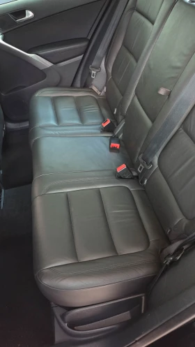 VW Tiguan 2.0* TDI* 140кс* Кожа* 4х4, снимка 13