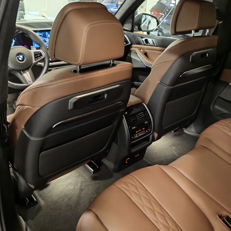 BMW X7, снимка 3 - Автомобили и джипове - 48348156