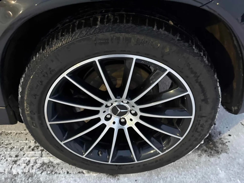 Mercedes-Benz GLE AMG 53 4MATIC+ Coupe  CARFAX, снимка 17 - Автомобили и джипове - 52773175