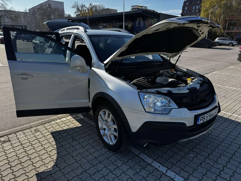 Opel Antara 2.0 CDTI, снимка 6 - Автомобили и джипове - 52789538