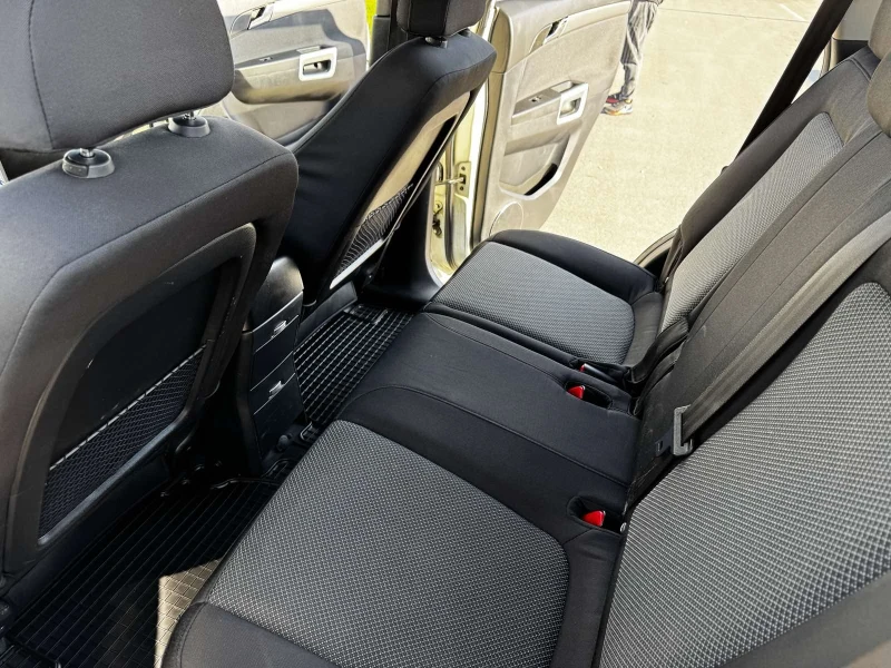 Opel Antara 2.0 CDTI, снимка 3 - Автомобили и джипове - 52789538