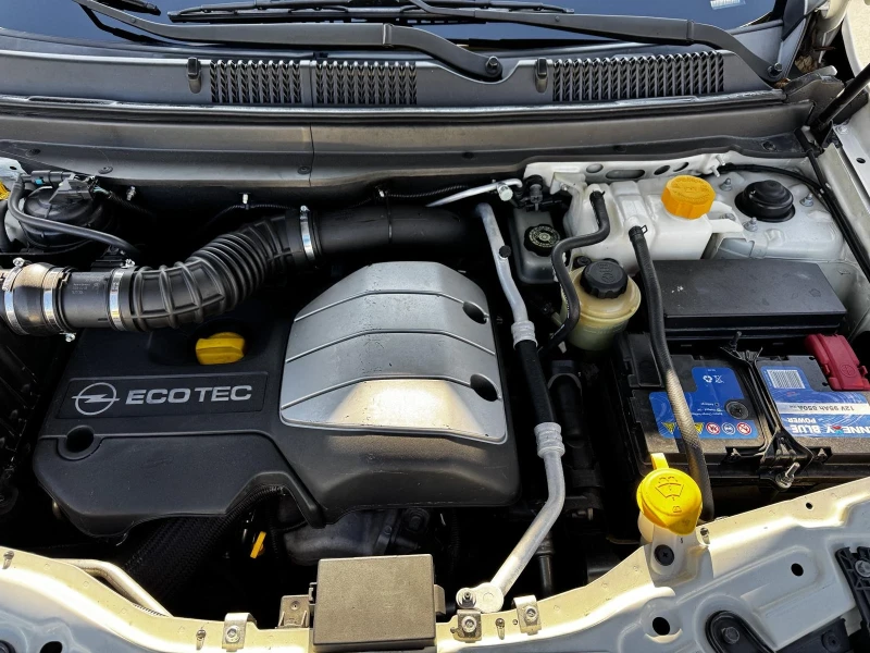 Opel Antara 2.0 CDTI, снимка 8 - Автомобили и джипове - 52789538