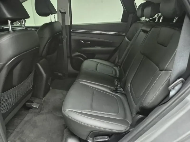 Hyundai Tucson (Nx4) Diesel 2.0 2Wd Modern, снимка 16 - Автомобили и джипове - 55087979