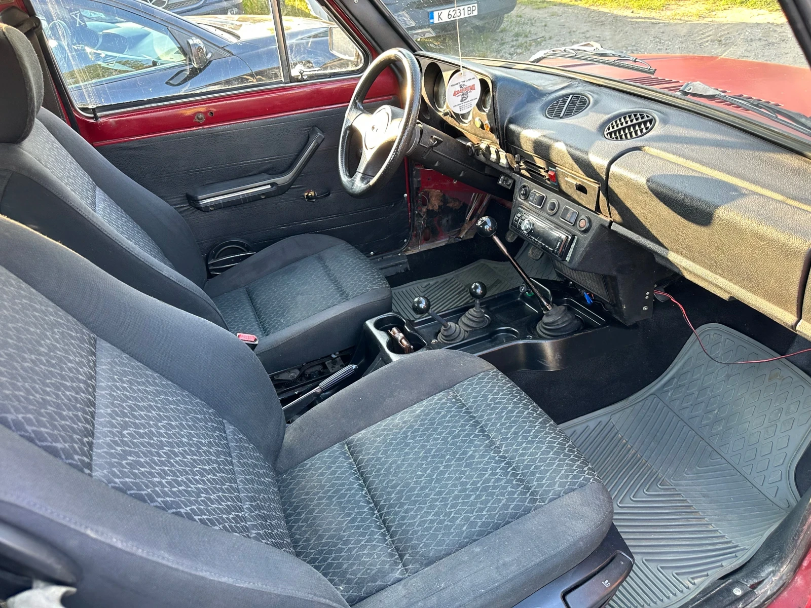 Lada Niva 1.6 - изображение 8