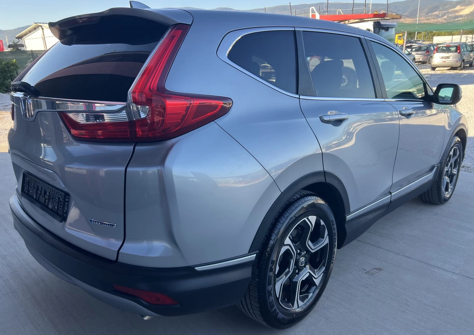 Honda Cr-v 2.0 i-VTEC HYBRID - изображение 4