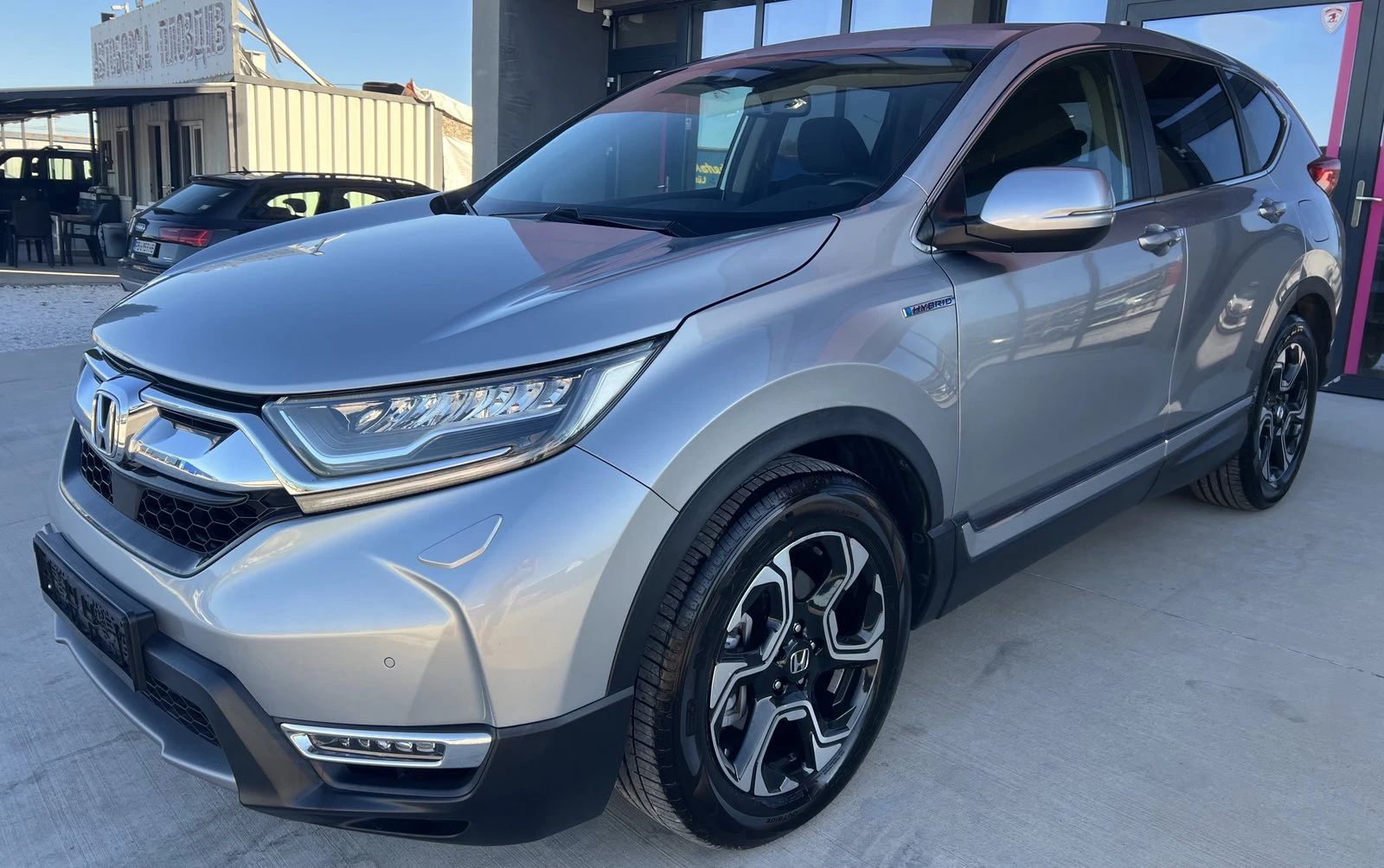 Honda Cr-v 2.0 i-VTEC HYBRID - изображение 2