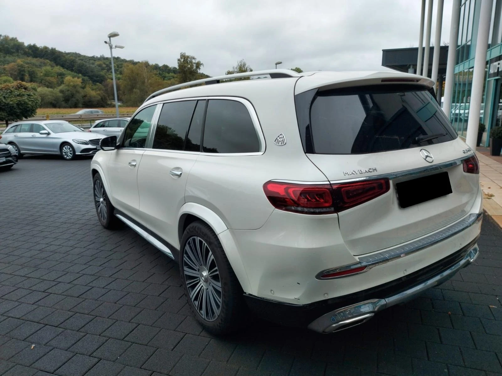 Mercedes-Benz GLS 600 MAYBACH/FIRST CLASS/E-ACTIVE BODY/DESIGNO/TV/BURM/ - изображение 4
