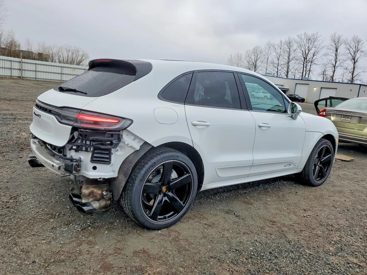 Porsche Macan GTS AWD, снимка 3 - Автомобили и джипове - 53784864