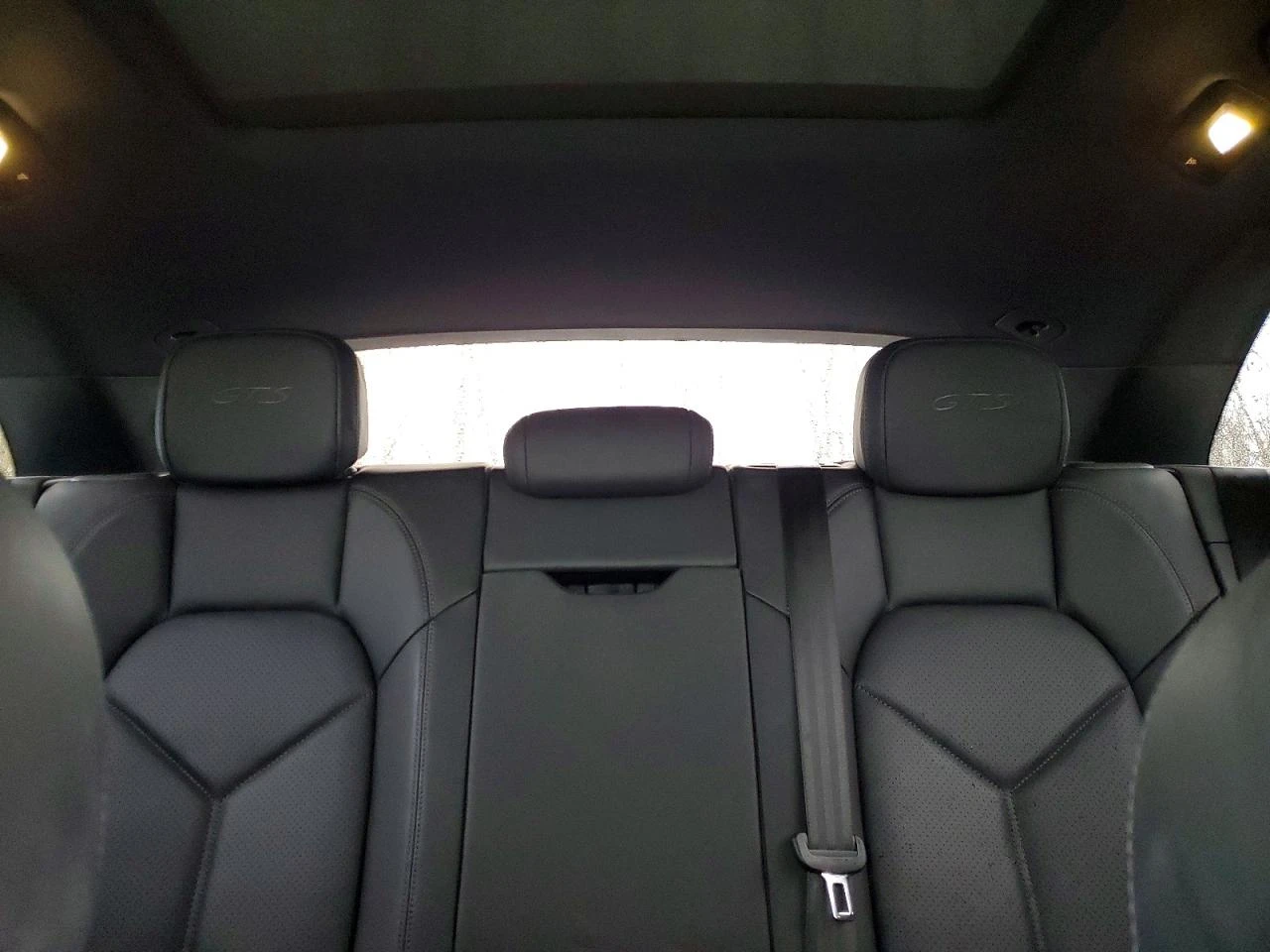 Porsche Macan GTS AWD, снимка 10 - Автомобили и джипове - 53784864