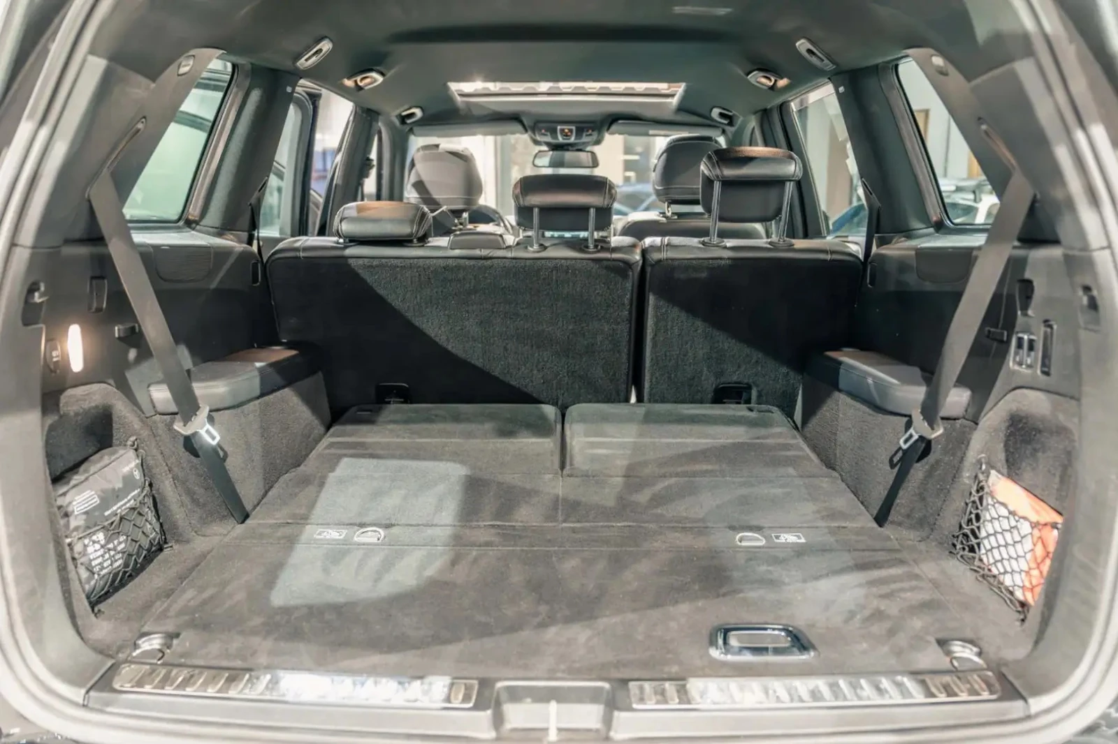 Mercedes-Benz GLS 350 d 4MATIC AMG-Line, снимка 12 - Автомобили и джипове - 53914808