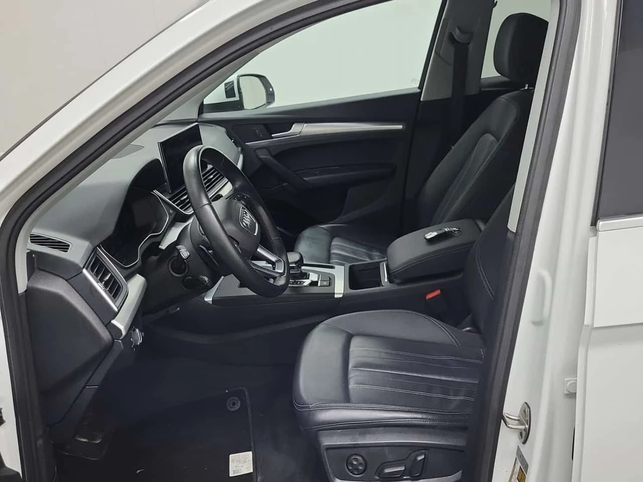 Audi Q5 * PROGRESSIV * CARFAX * ЦЕНА ДО БГ, снимка 7 - Автомобили и джипове - 54223192