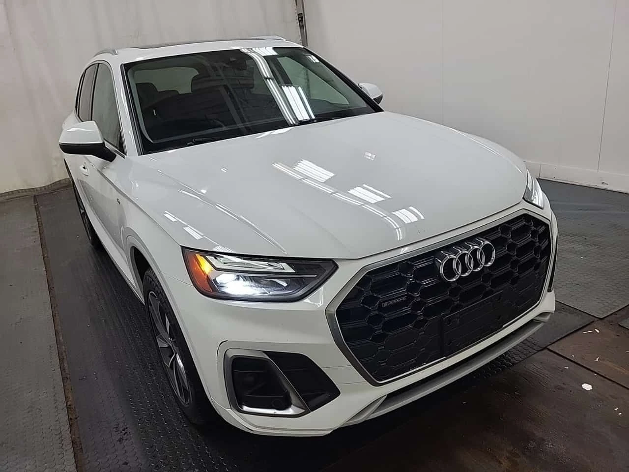 Audi Q5 * PROGRESSIV * CARFAX * ЦЕНА ДО БГ, снимка 2 - Автомобили и джипове - 54223192