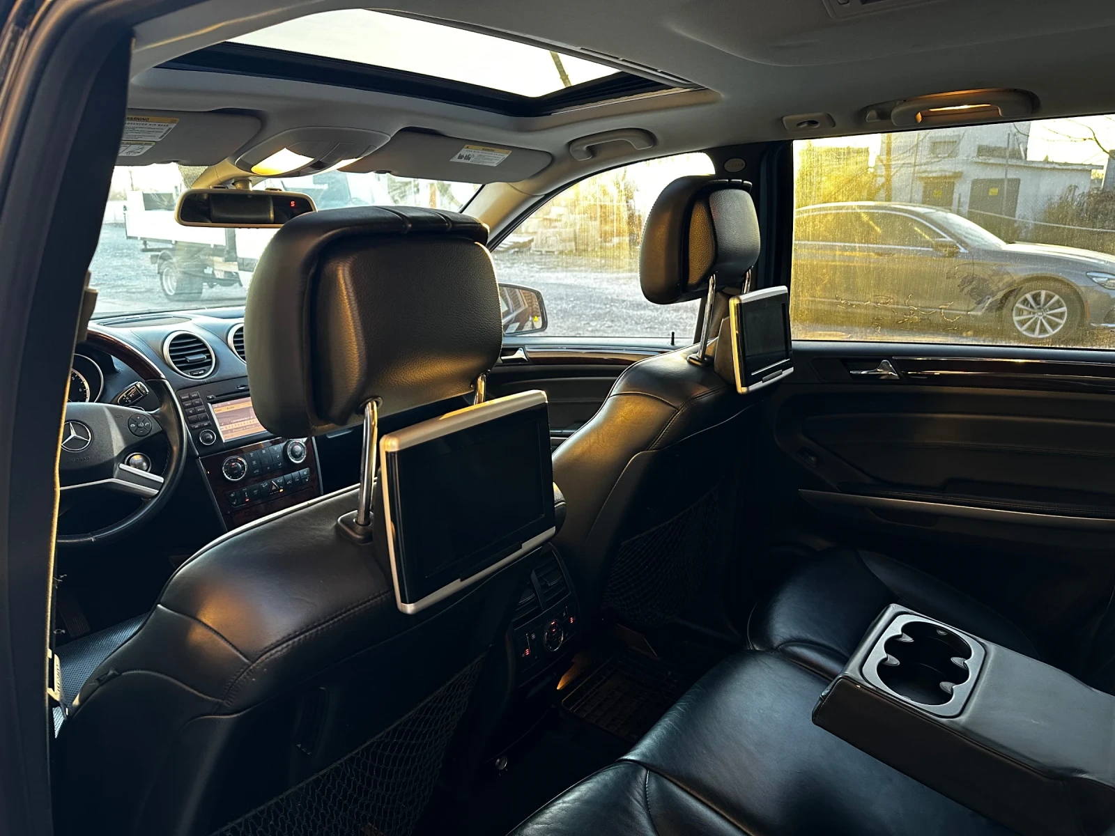 Mercedes-Benz GL 500 AMG Grand Edition, снимка 15 - Автомобили и джипове - 54422644