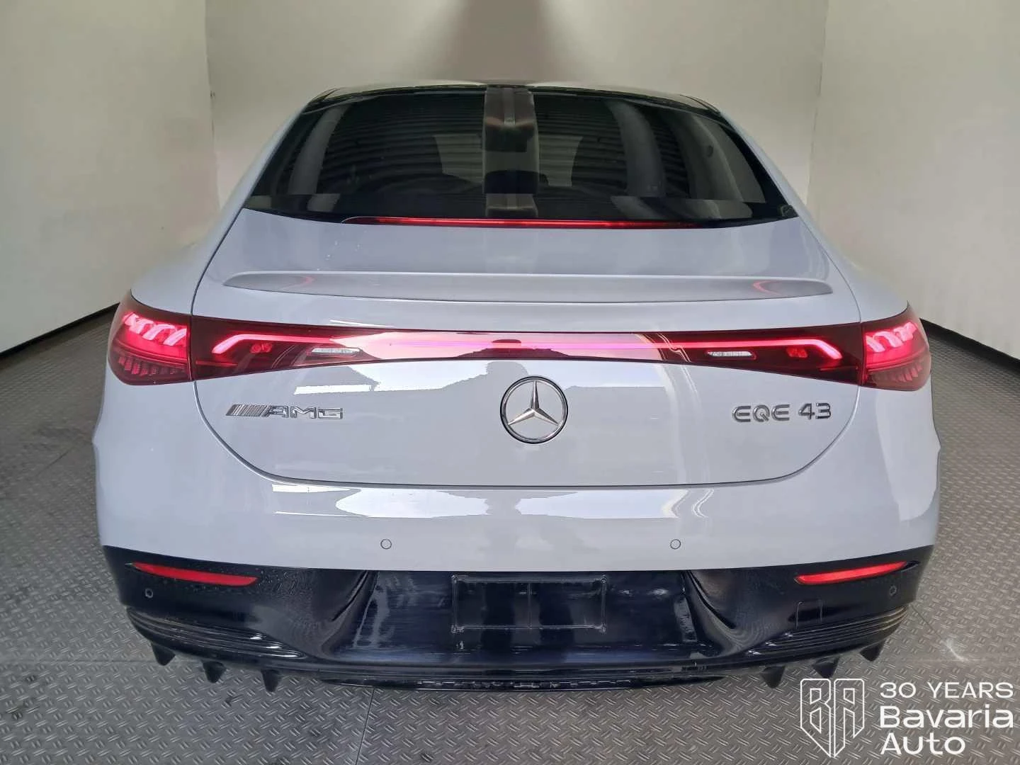 Mercedes-Benz EQE 43AMG 4MATIC Hyperscreen, снимка 3 - Автомобили и джипове - 54494408