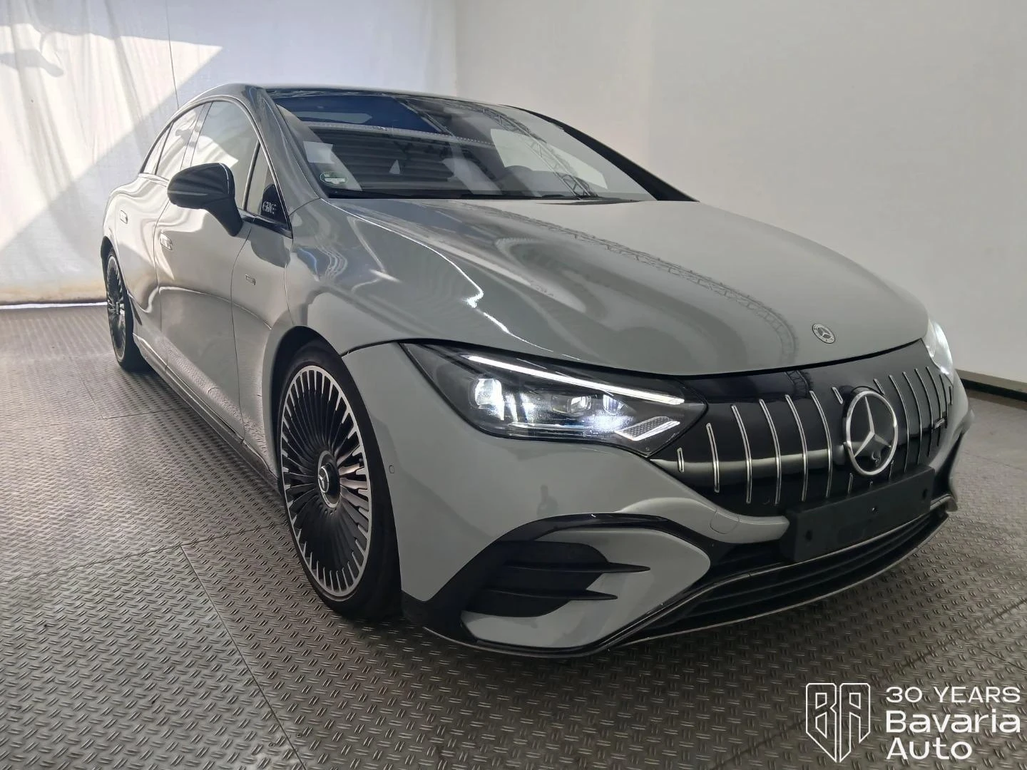 Mercedes-Benz EQE 43AMG 4MATIC Hyperscreen, снимка 5 - Автомобили и джипове - 54494408