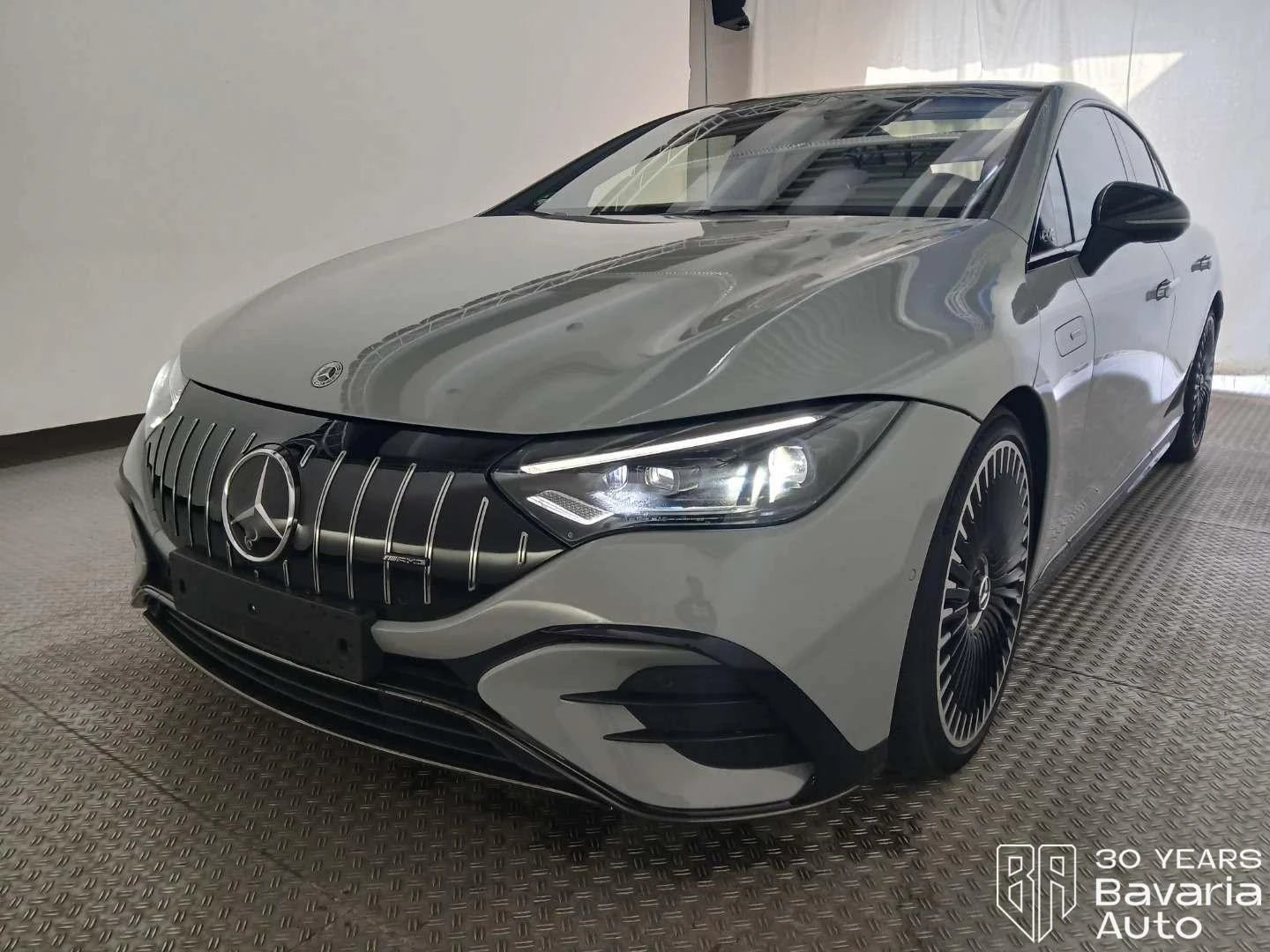 Mercedes-Benz EQE 43AMG 4MATIC Hyperscreen