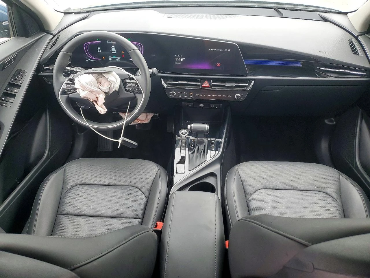 Kia Niro 1.6l Sx, снимка 8 - Автомобили и джипове - 54496084