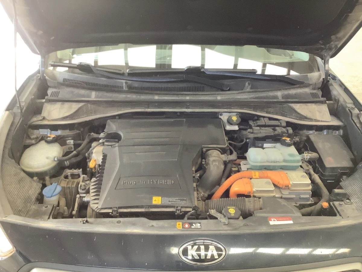 Kia Niro Plug-in Hybrid ОЧАКВАН ВНОС, снимка 13 - Автомобили и джипове - 54742596