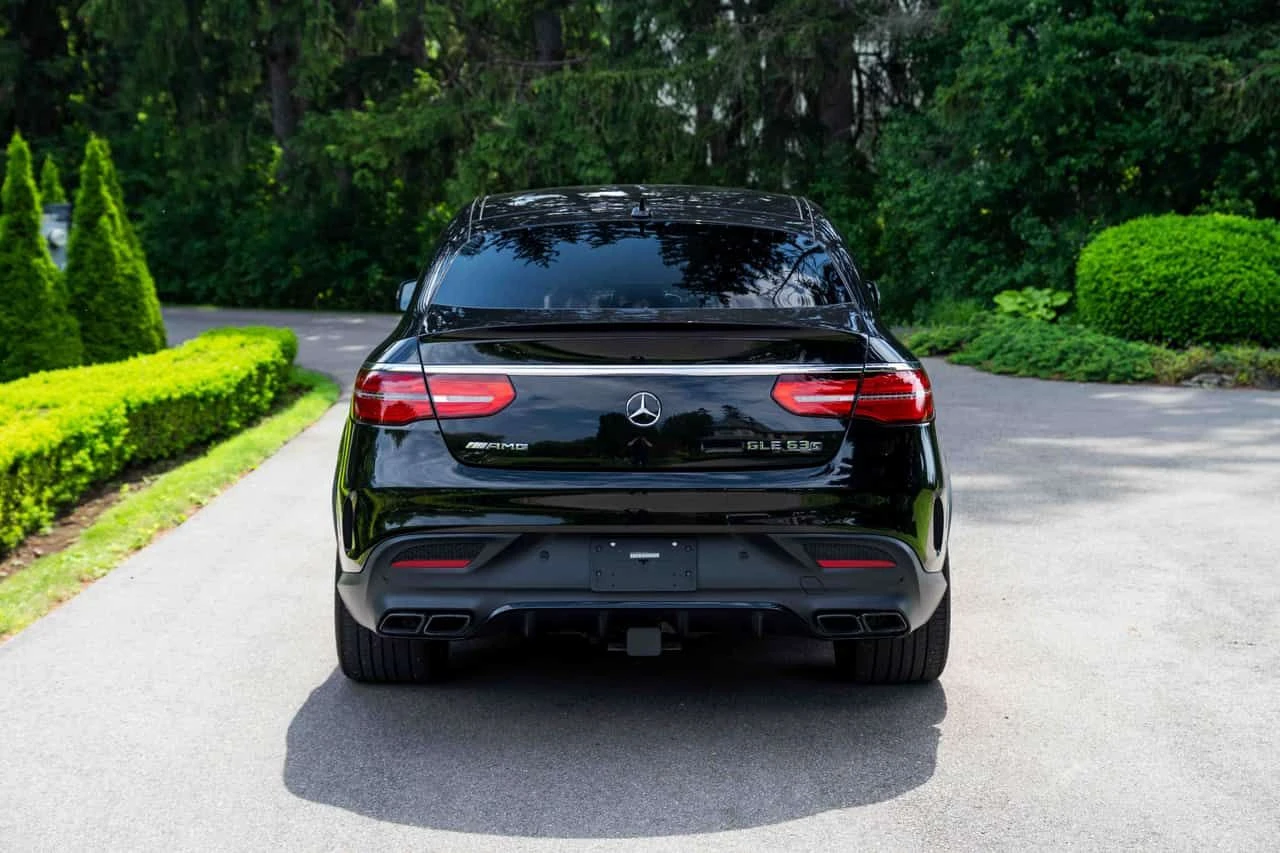 Mercedes-Benz GLE 63 S AMG COUPE| 2 КЛЮЧА| DISTR| 360| ОБДУХ| ПОДГР| CARFAX, снимка 6 - Автомобили и джипове - 54930567