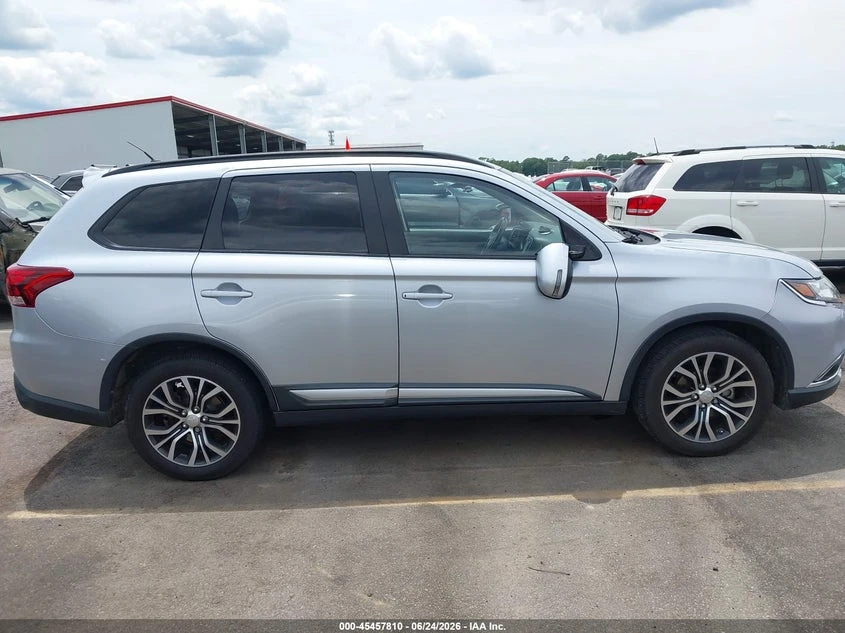 Mitsubishi Outlander 2.4l Sel, снимка 13 - Автомобили и джипове - 55381294