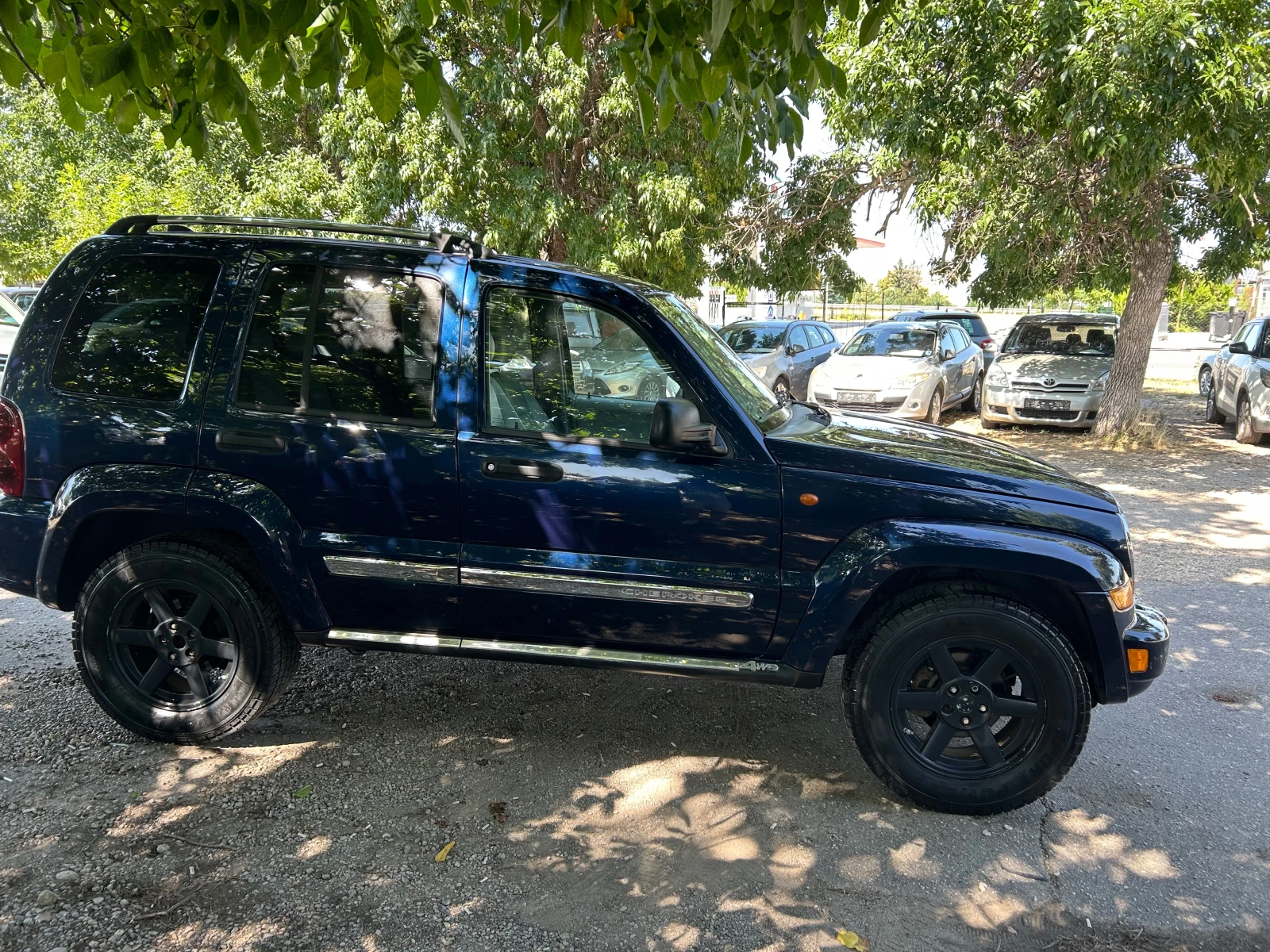 Jeep Cherokee 2.8 CRDI ИТАЛИЯ, снимка 4 - Автомобили и джипове - 55449064