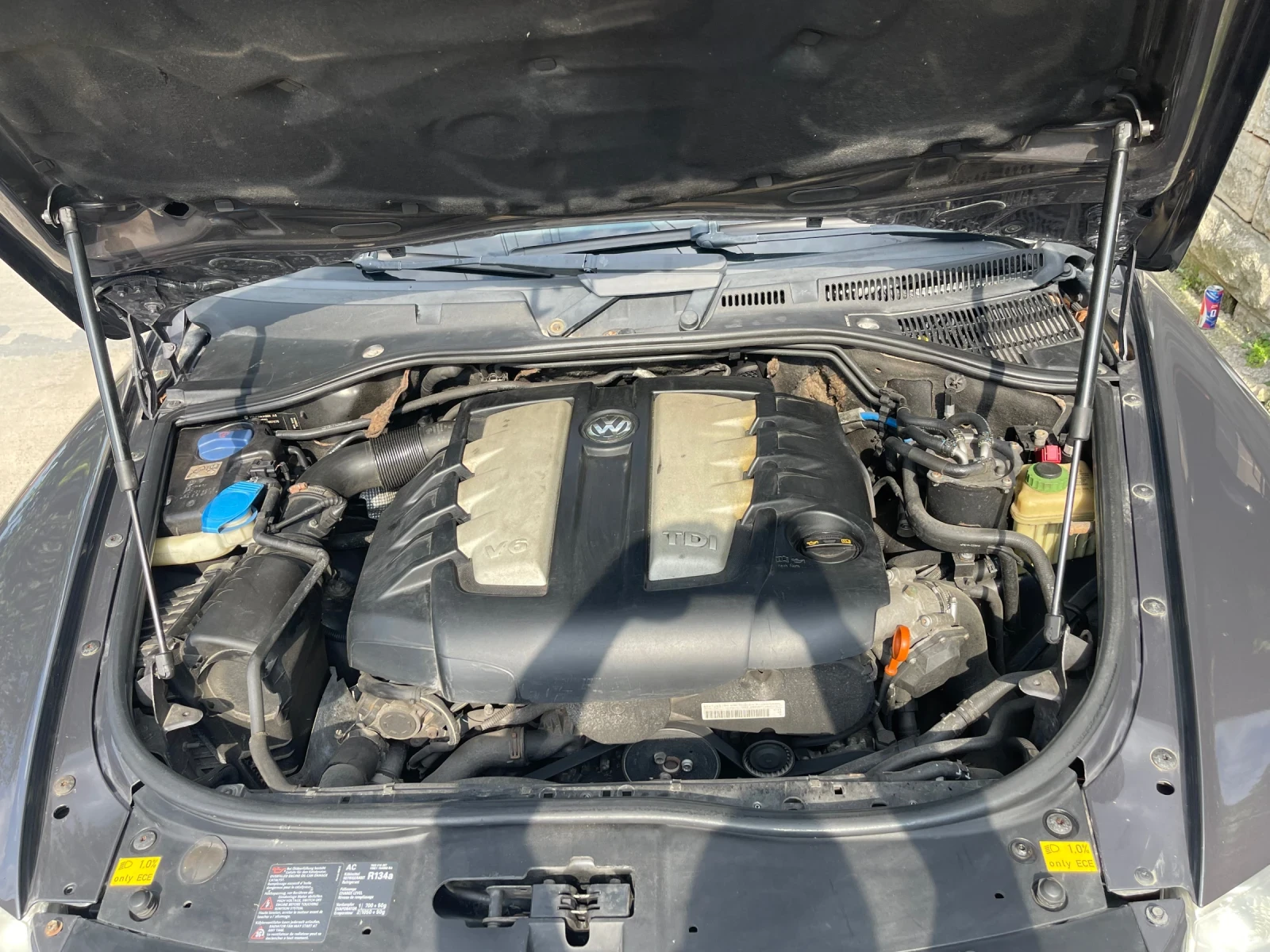 VW Touareg, снимка 9 - Автомобили и джипове - 55692945