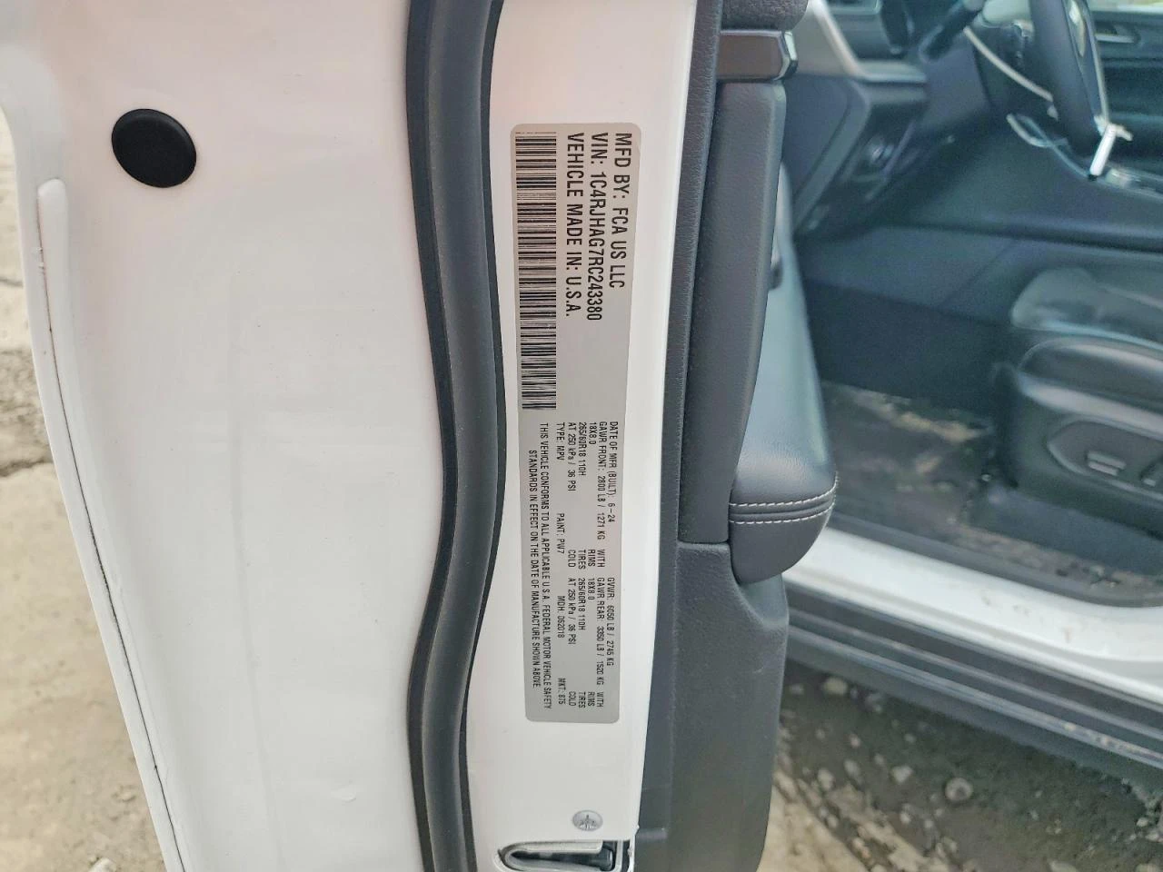 Jeep Grand cherokee 3.6l Laredo, снимка 13 - Автомобили и джипове - 55802373