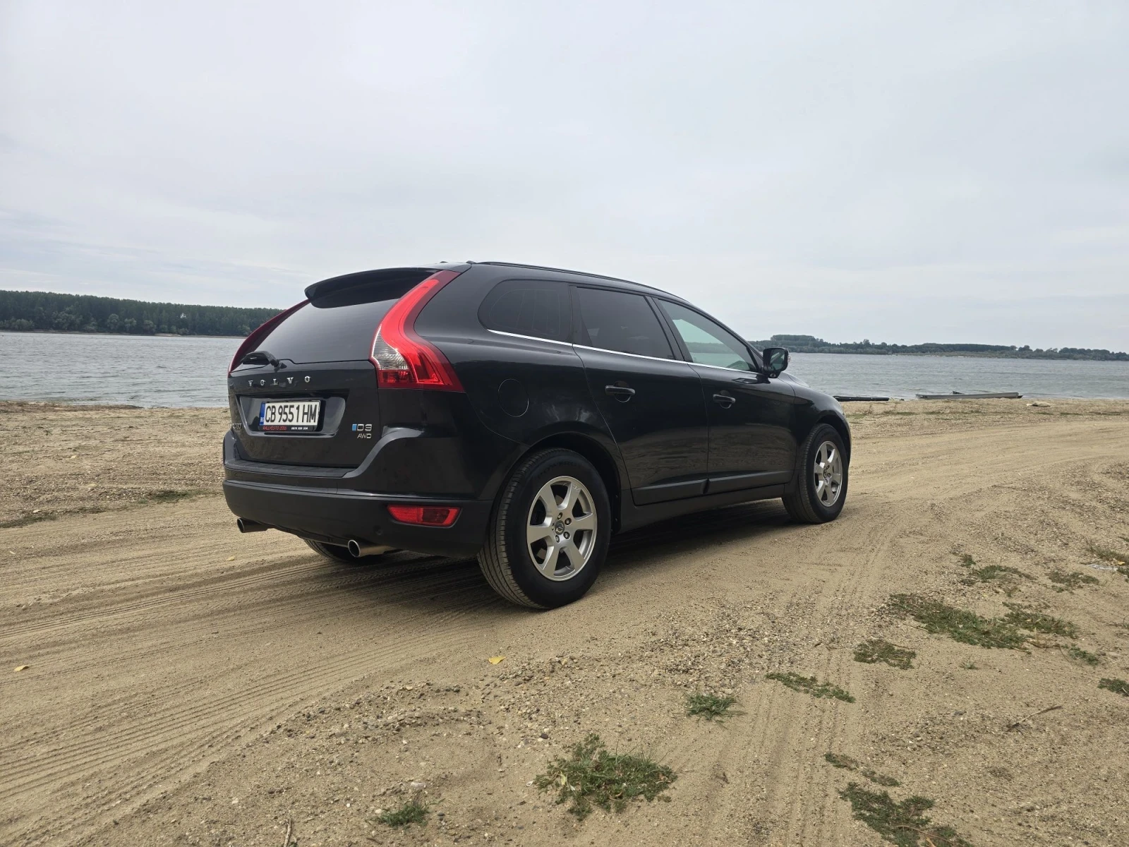 Volvo XC60, снимка 7 - Автомобили и джипове - 55835614