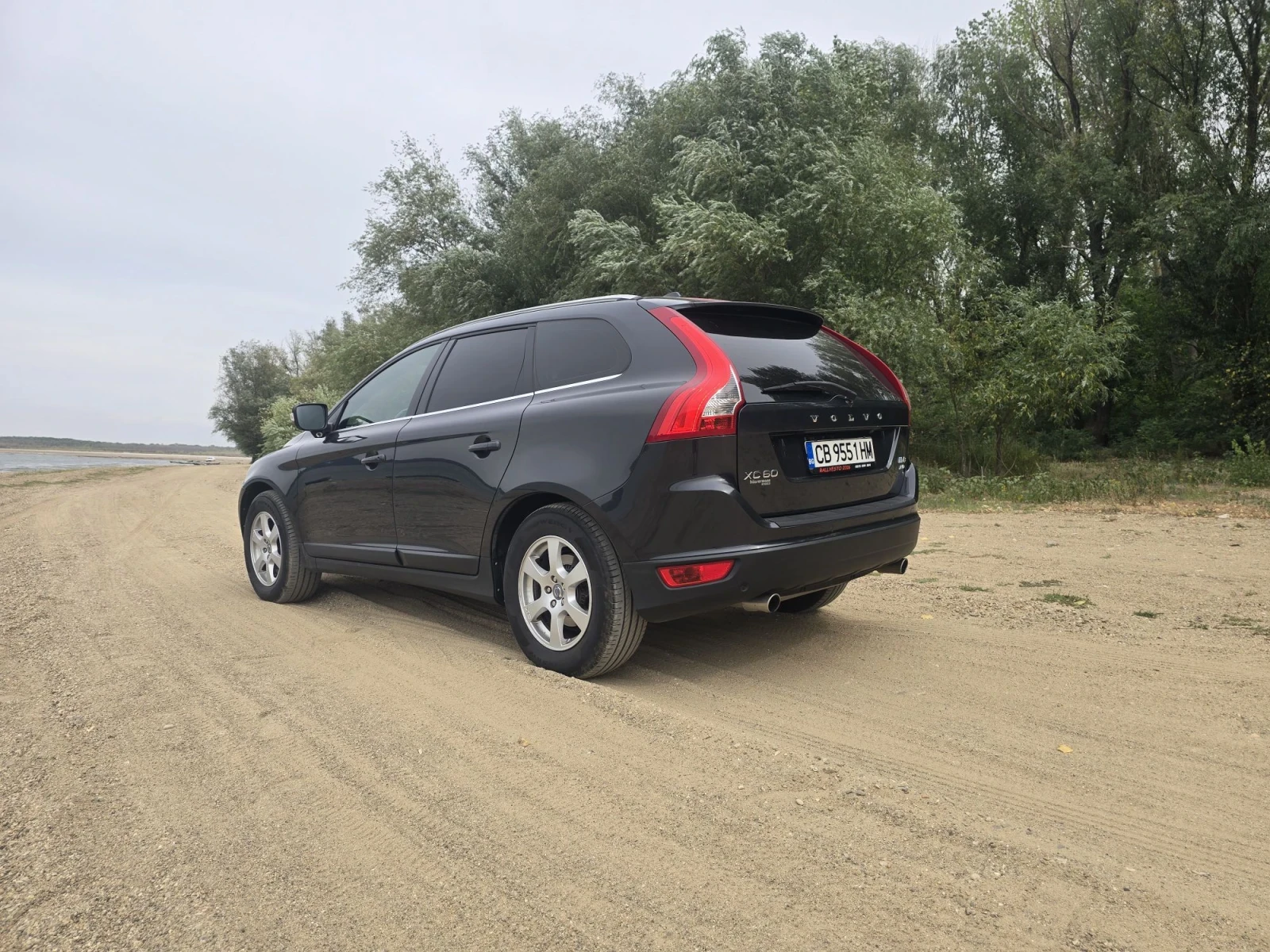 Volvo XC60, снимка 6 - Автомобили и джипове - 55835614