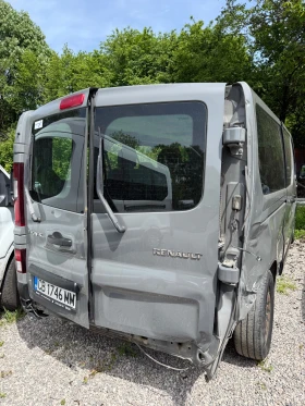 Renault Trafic 8+ 1///Дълга база/// Двоен АС, снимка 4