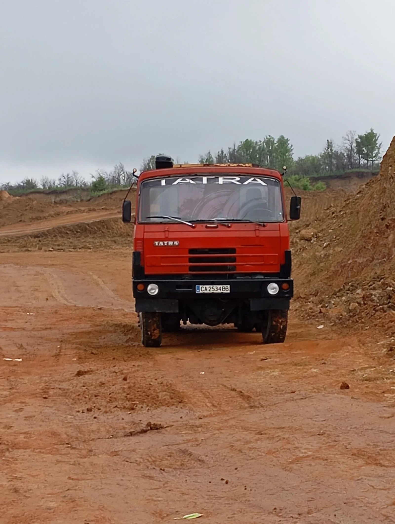 Tatra 815