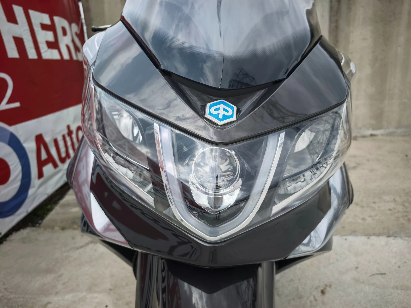 Piaggio X10 350i  ABS / ASR, снимка 10 - Мотоциклети и мототехника - 53931155