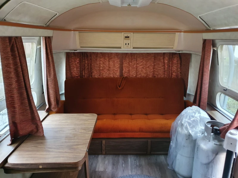 Каравана Други, снимка 8 - Каравани и кемпери - 52822564