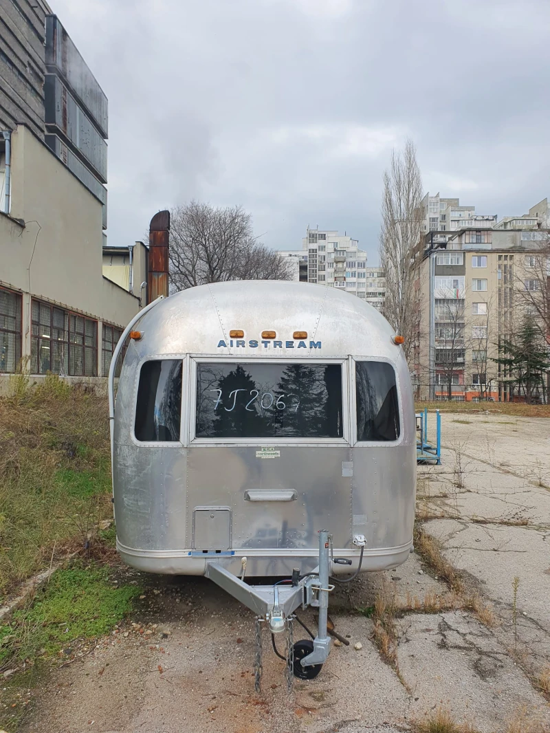 Каравана Други, снимка 2 - Каравани и кемпери - 52822564