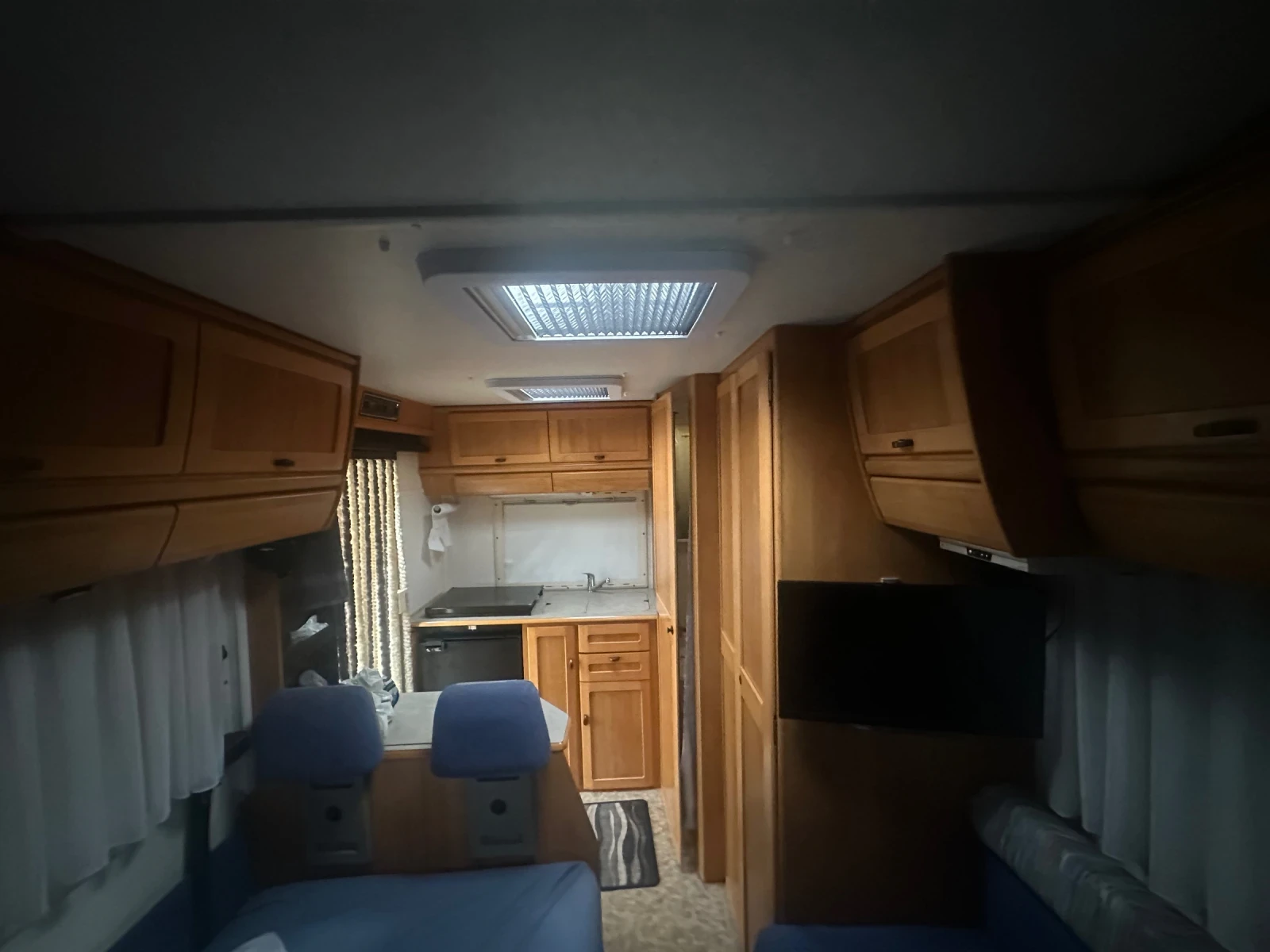 Кемпер HYMER / ERIBA 2.5TDI - изображение 8