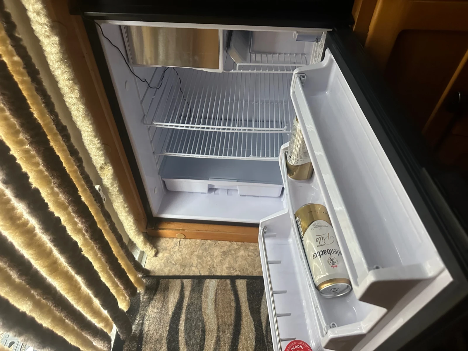 ������ HYMER / ERIBA 2.5TDI | Mobile.bg � ����������� 14