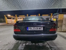 Mercedes-Benz C 180, снимка 1