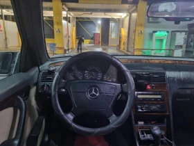 Mercedes-Benz C 180, снимка 10