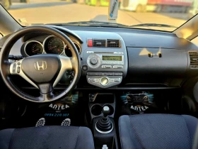 Honda Jazz 1.4/// ГАЗОВ ИНЖЕКЦИОН///РЕГИСТРИРАНА///ПАРКТРОНИК, снимка 13