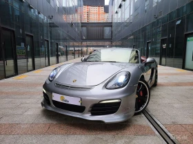 Porsche Boxster 