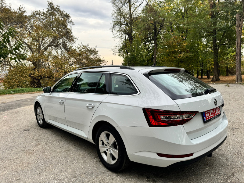 Skoda Superb Внос от Белгия като нова, снимка 6 - Автомобили и джипове - 46473180