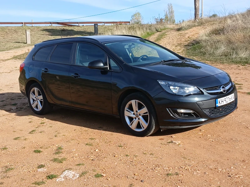 Opel Astra, снимка 3 - Автомобили и джипове - 46868461