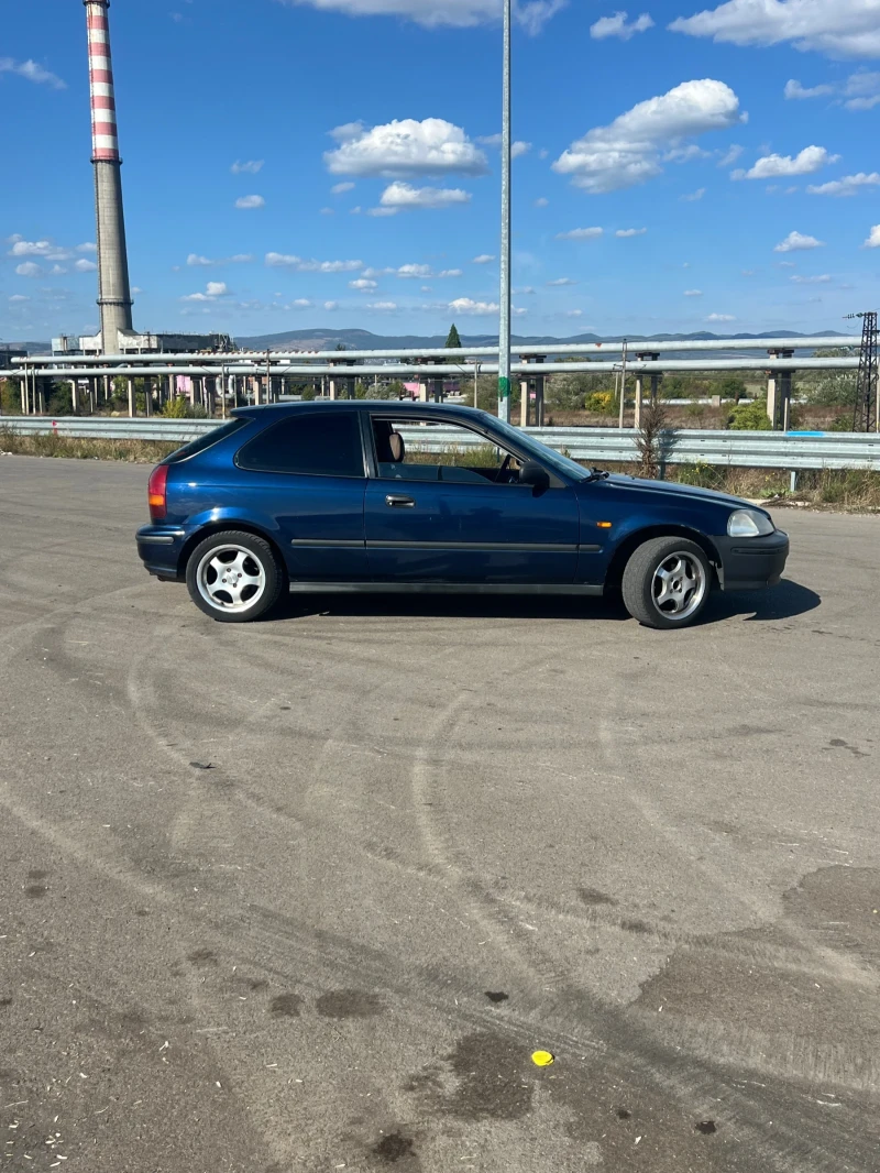 Honda Civic, снимка 4 - Автомобили и джипове - 47453011