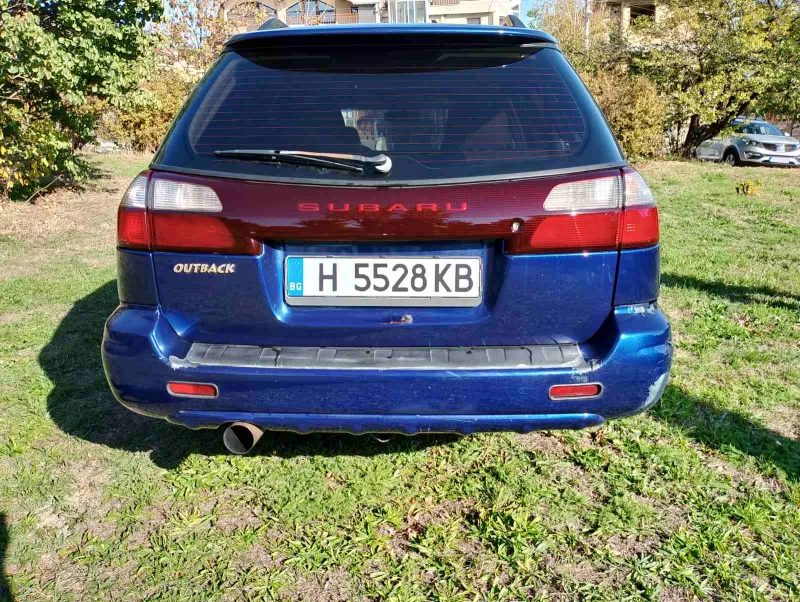 Subaru Outback 3.0 Н6 + газ, снимка 3 - Автомобили и джипове - 47696458